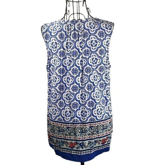 Daniel Rainn | Patterned Sleeveless Top - Picture 2 of 6